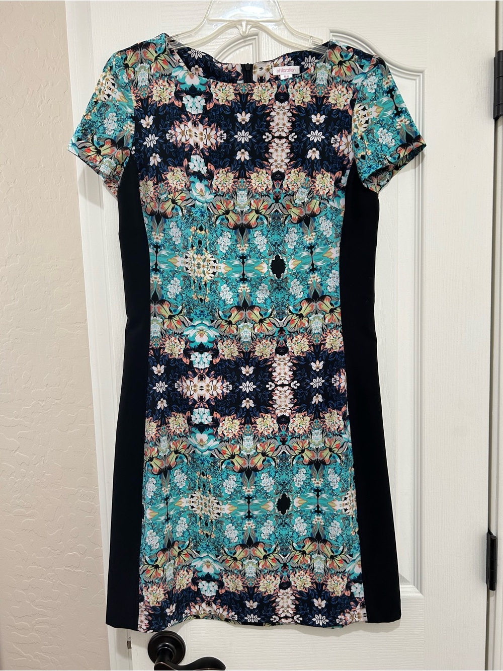 Xhilaration Classy Teal Floral Shift Dress with Black Side Panels